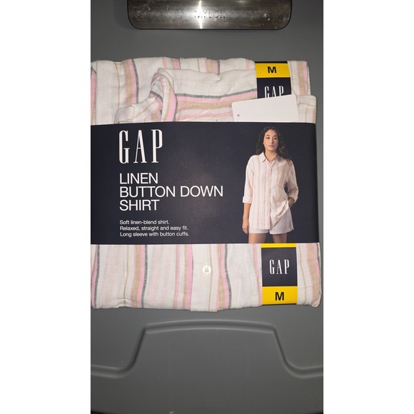 GAP Tops - Gap Linen Button Down Shirt